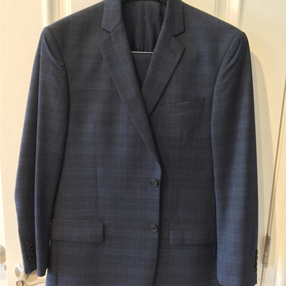 Bachrach - Classic Navy Checkered Men's Suit